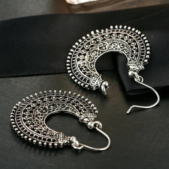 💋RETRO BOHEME HALF MOON DANGLE EARRINGS!!! - Picture 3 of 5